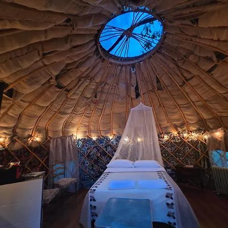 Agri Glamping Retreat I Laghetti