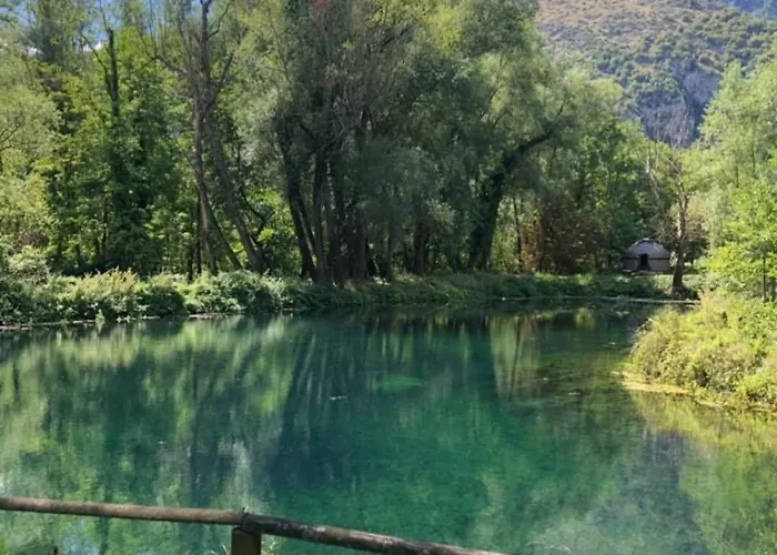 Luxuszelt Glamping Retreat I Laghetti *